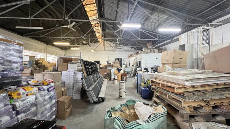 To Let commercial Property for Rent in Maitland Western Cape